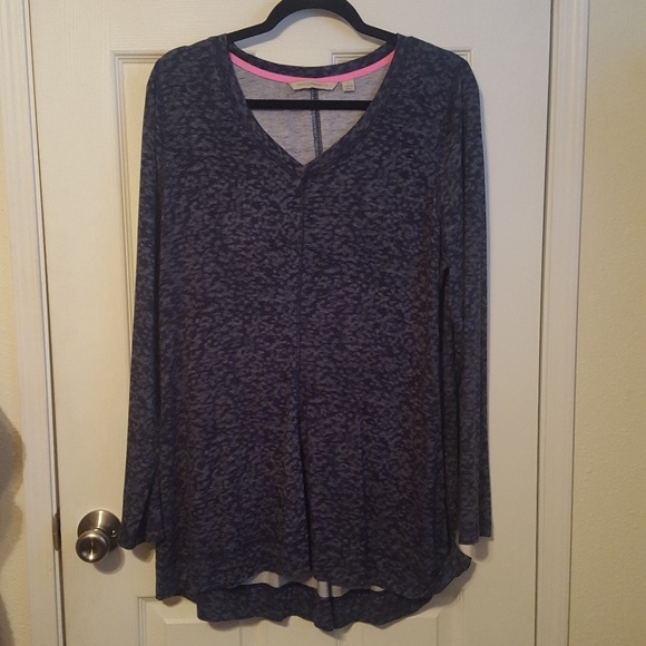 Tunic - Picture 3 of 7